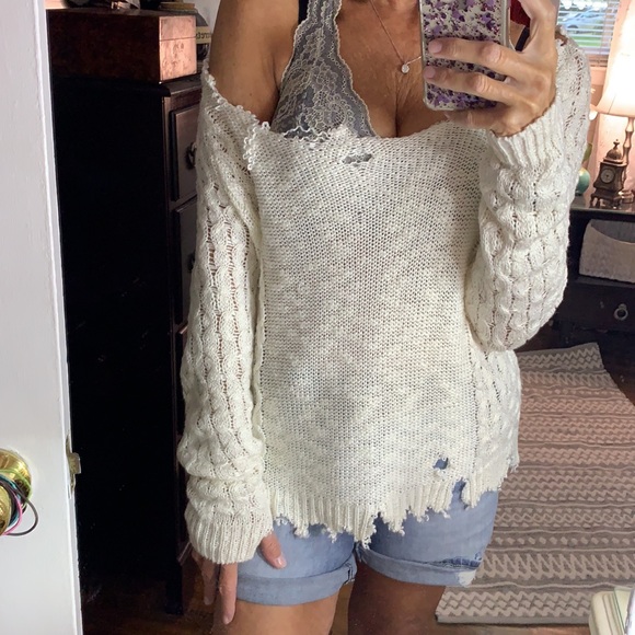 veni_vidi_amavi Tops - Apocalyptic Oak & Olive Cream Sweater